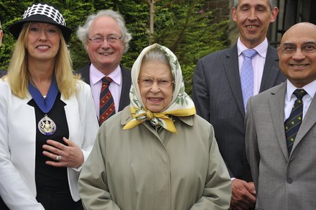 President Annie Quigley Windsor and Eton Royal Warrant Holders Association meets Her Majesty The Queen at Windsor Castle to present the gift of a hand made saddle for HM's 90th birthday.\\n\\n20/06/2019 17:58